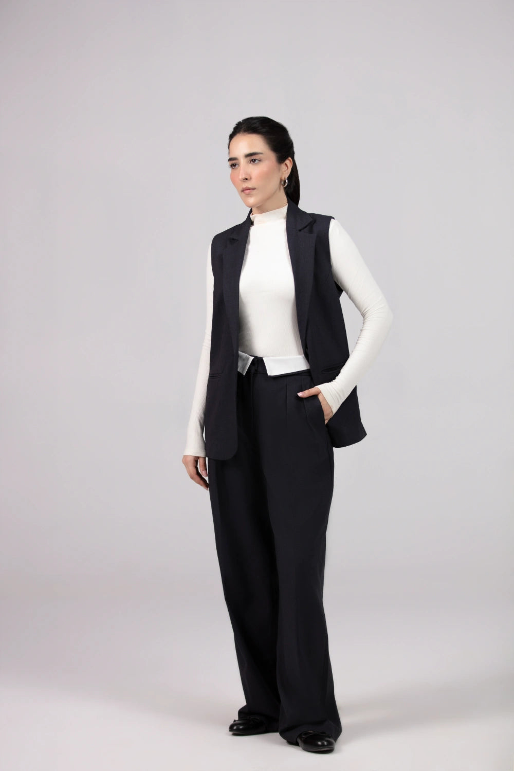 Women's Sleeveless Blazer