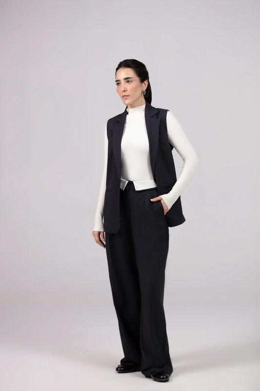 Women's Sleeveless Blazer
