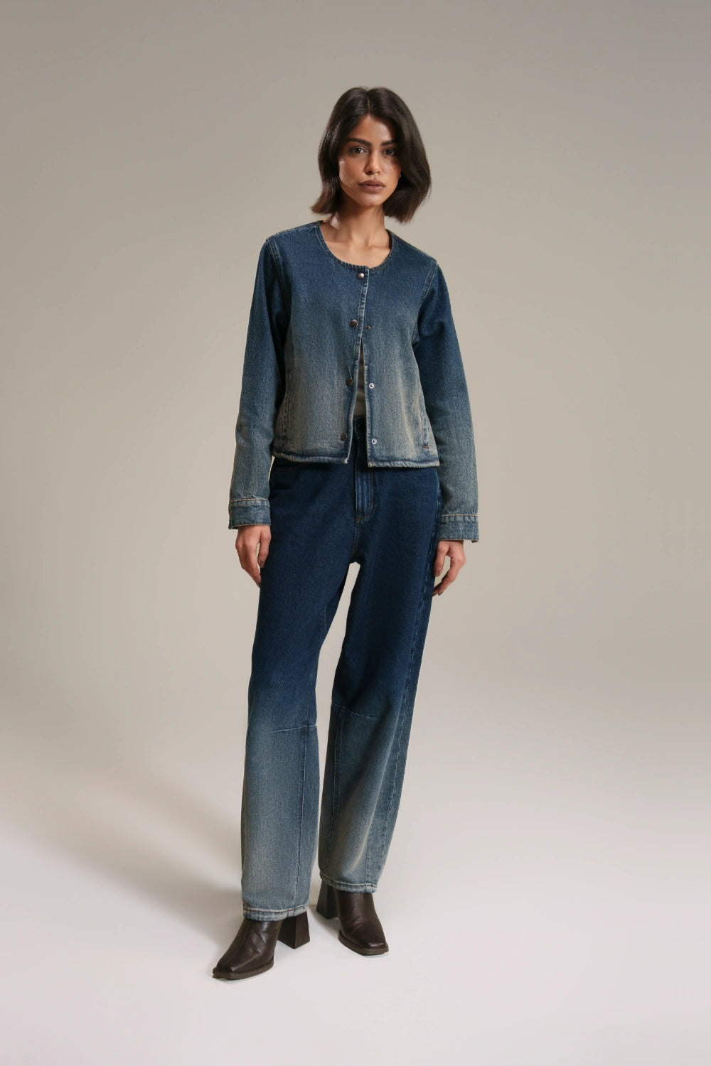 Barrel Fit Jeans-thumbmail-2