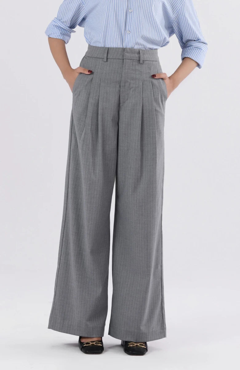 Pinstripes Pleated Wide Leg Pants