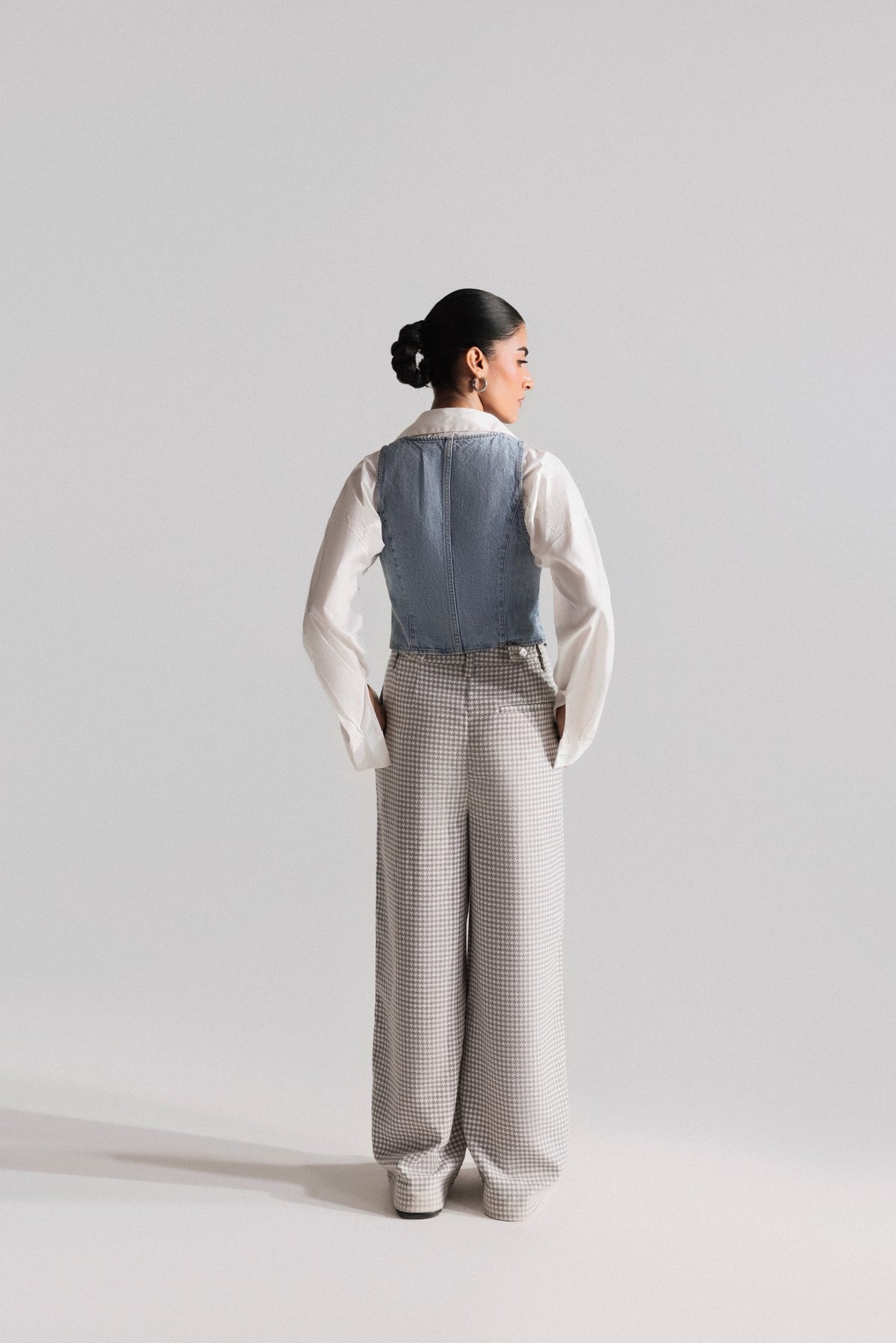 HoundstoothPleatedPants