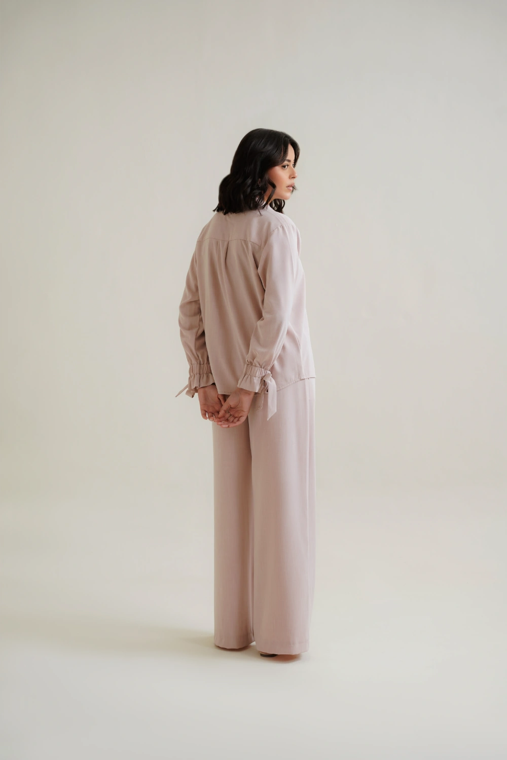 Single Pleat Wide Leg Pants-thumbmail-4