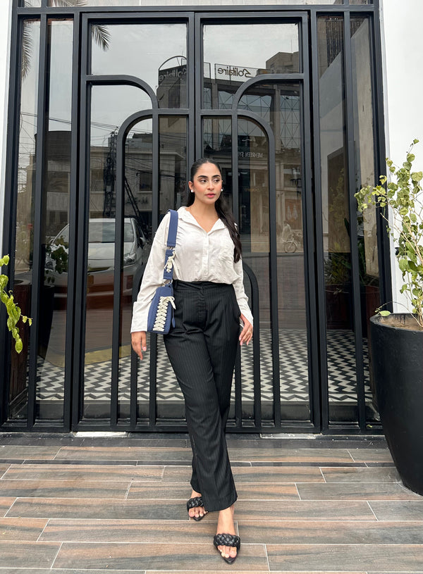 Pinstripes Pleated Tapered Pants extra image