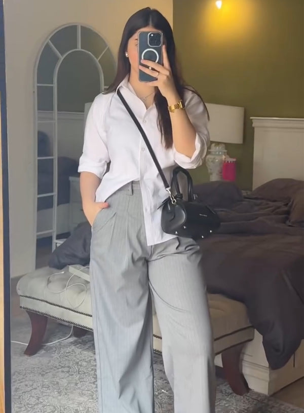 Pinstripes Pleated Wide Leg Pants extra image