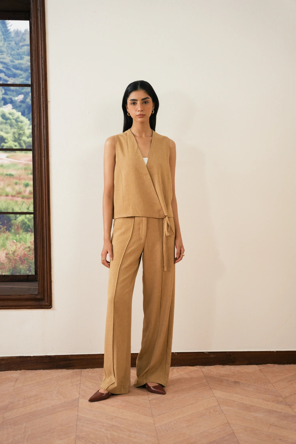 Relaxed Fit Pintuck Pants