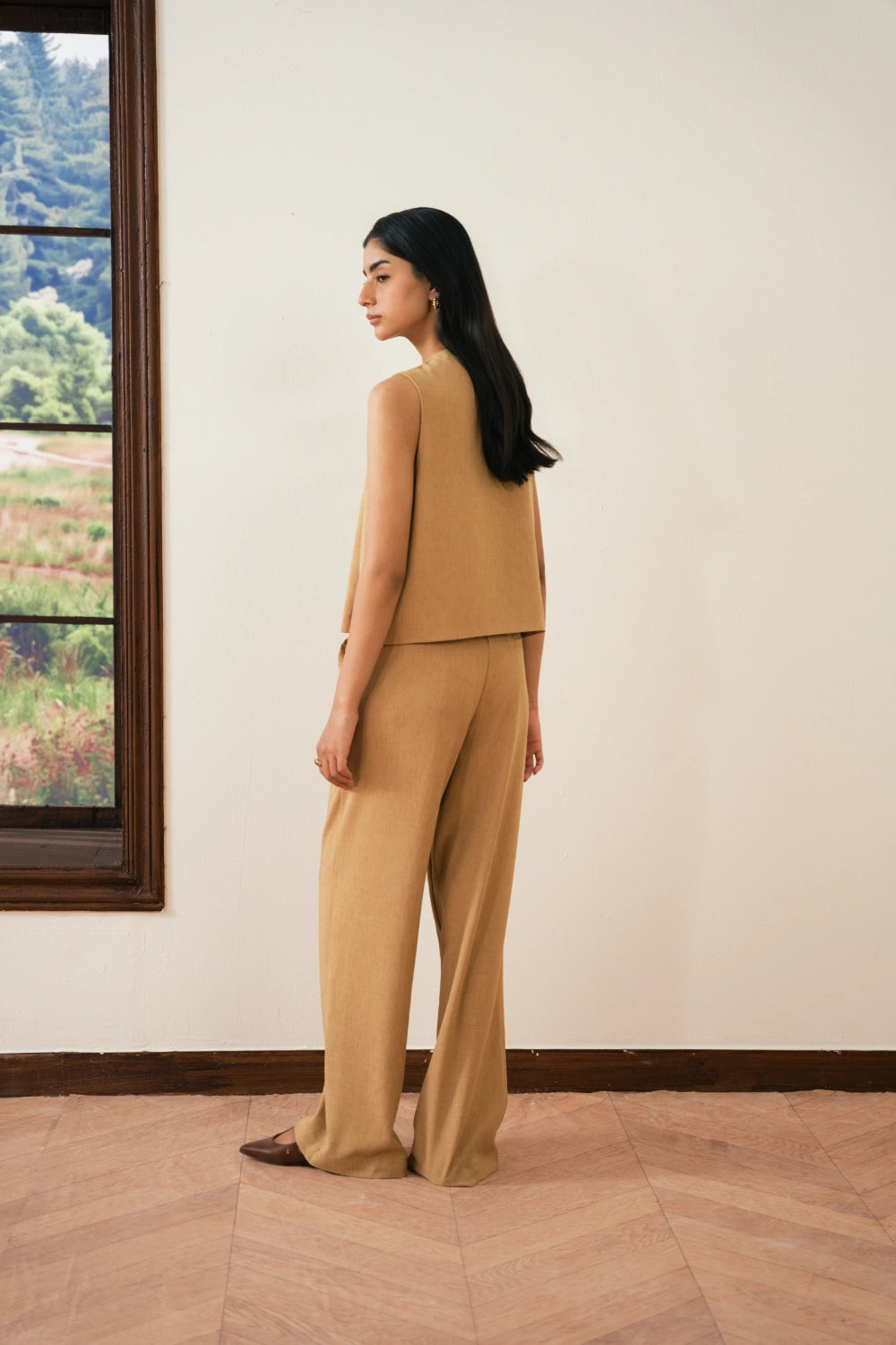 Relaxed Fit Pintuck Pants-thumbmail-3
